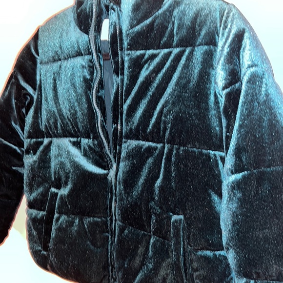 Girl's 10-12 Coat - Picture 2 of 7